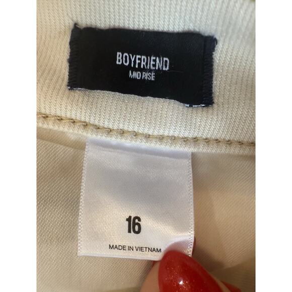 NWT Express Boyfriend Mid Rise Cream White Denim Jeans Pants Women’s Size 16 NEW - Picture 7 of 16
